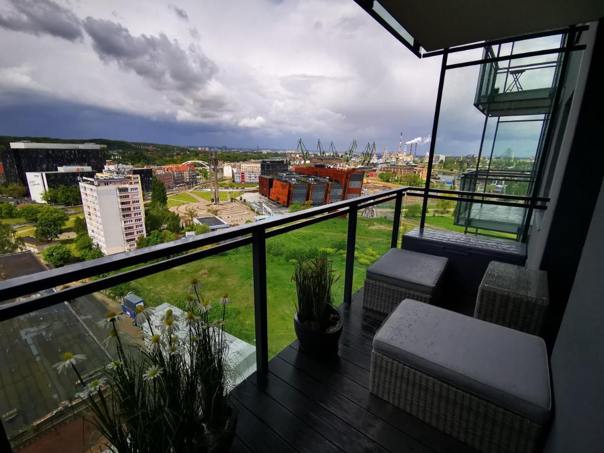 Walowa Tower Apartments Гданьск Экстерьер фото