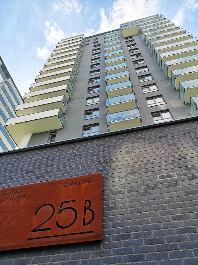 Walowa Tower Apartments Гданьск Экстерьер фото